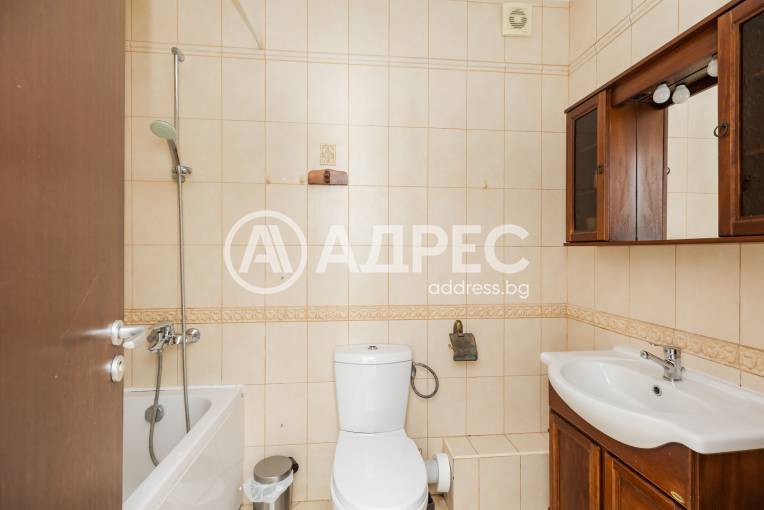 Многостаен апартамент, Варна, к.к. Св.Св. Константин и Елена, 666236, Снимка 16