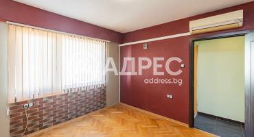 Тристаен апартамент, Варна, Цветен квартал, 676236, Снимка 6