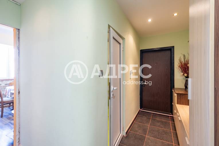 Тристаен апартамент, Варна, Цветен квартал, 676236, Снимка 11