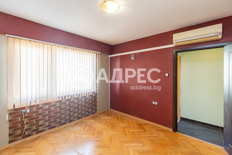 Тристаен апартамент, Варна, Цветен квартал, 676236, Снимка 3