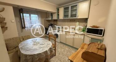 Тристаен апартамент, Хасково, Куба, 677236, Снимка 1