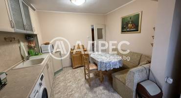 Тристаен апартамент, Хасково, Куба, 677236, Снимка 2