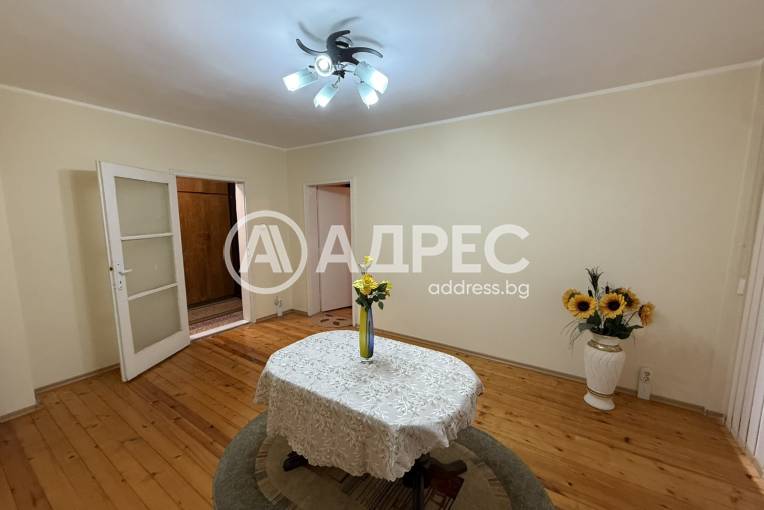 Тристаен апартамент, Хасково, Куба, 677236, Снимка 4