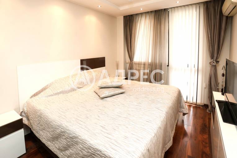 Тристаен апартамент, София, Център, 675239, Снимка 12