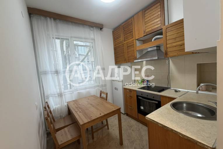 Двустаен апартамент, София, Център, 682239, Снимка 1