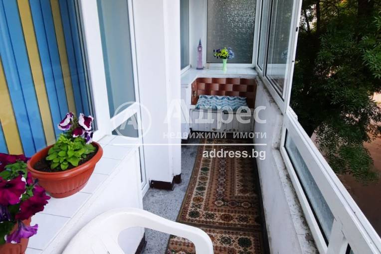 Многостаен апартамент, Варна, Гръцка махала, 573240, Снимка 2