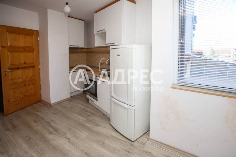 Двустаен апартамент, София, Люлин 9, 674240, Снимка 1