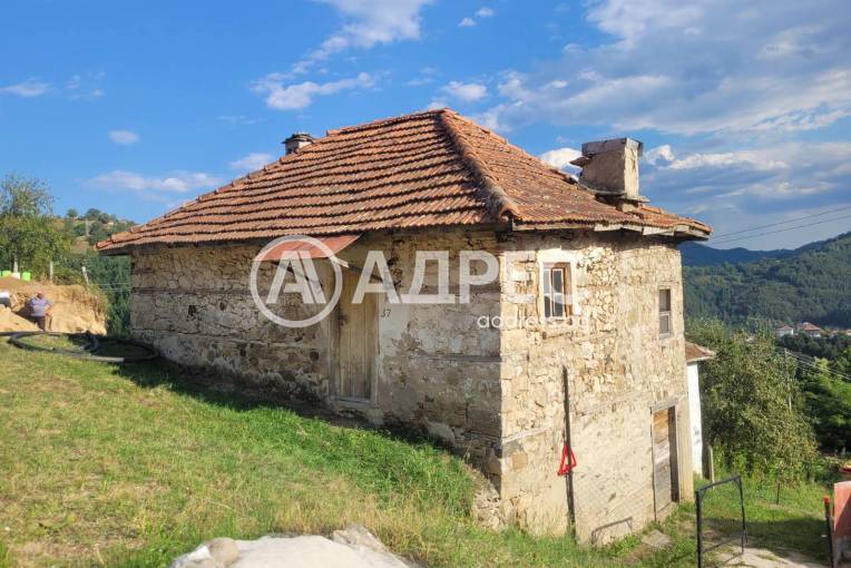 Къща/Вила, Баните, 677240, Снимка 1