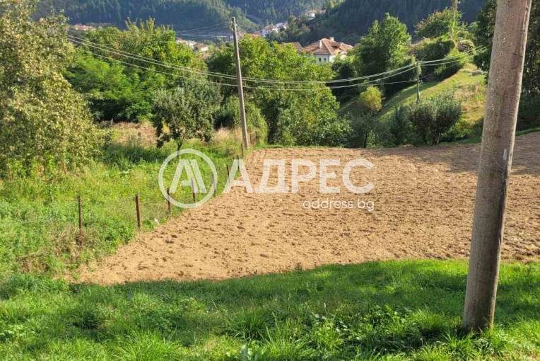 Къща/Вила, Баните, 677240, Снимка 2