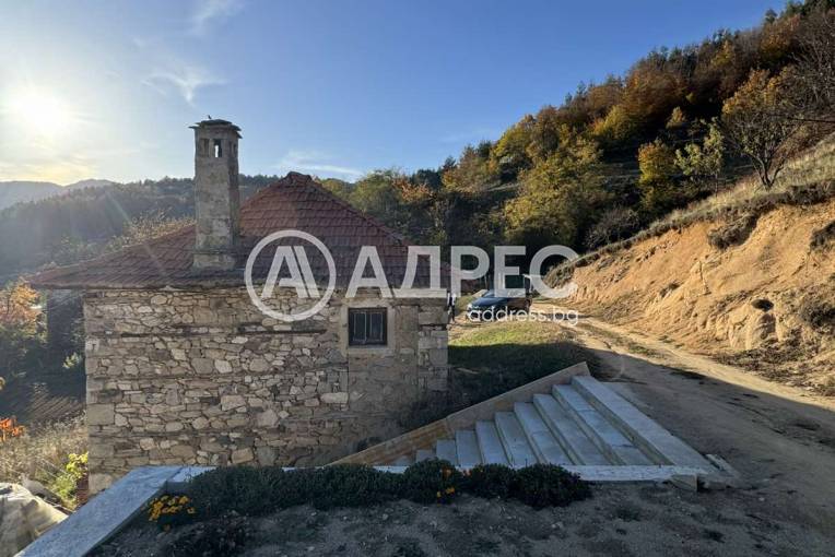 Къща/Вила, Баните, 677240, Снимка 4