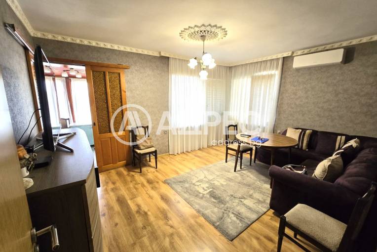 Многостаен апартамент, Варна, Цветен квартал, 624241, Снимка 2