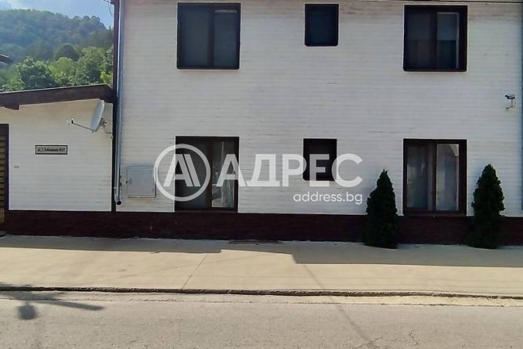 Къща/Вила, Чифлик, 659243, Снимка 1