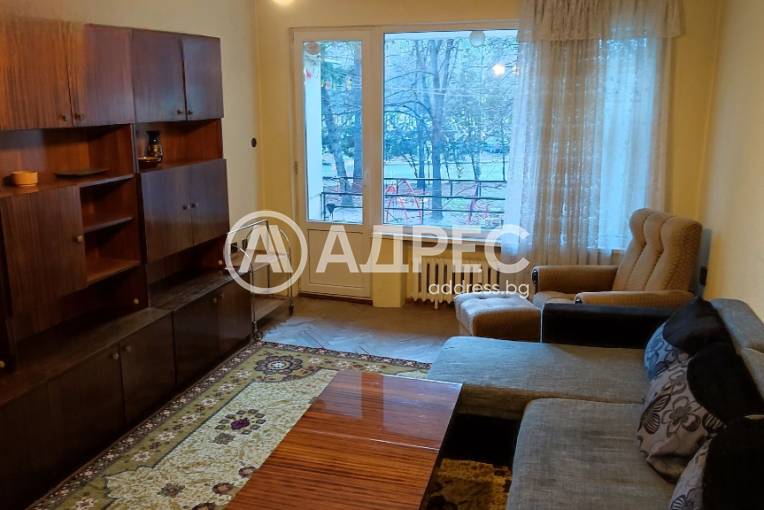 Двустаен апартамент, София, Иван Вазов, 681243, Снимка 1