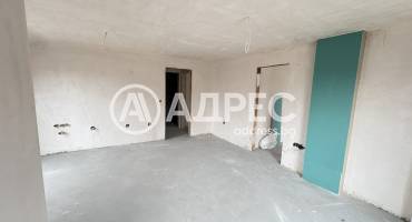 Тристаен апартамент, Варна, Автогара, 690244, Снимка 1