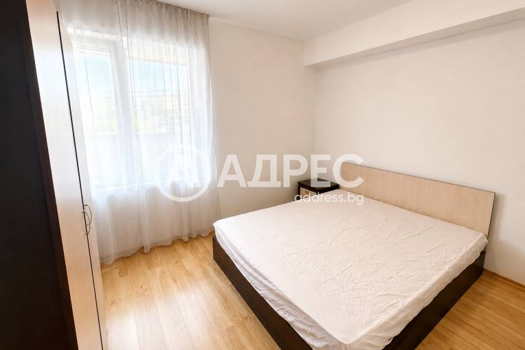 Двустаен апартамент, Варна, Базар "Левски", 698244, Снимка 1