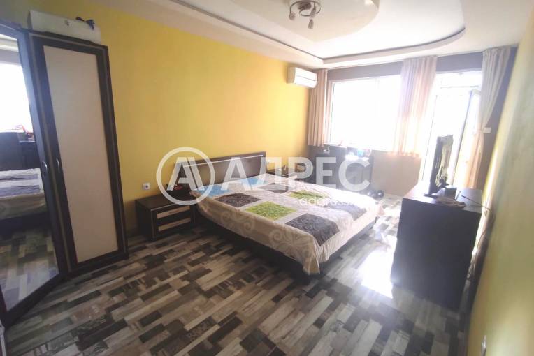 Тристаен апартамент, Ямбол, 566245, Снимка 15