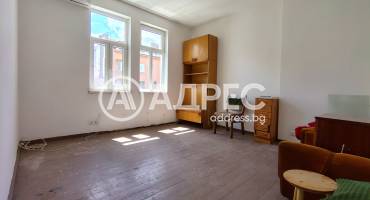 Тристаен апартамент, София, Оборище, 642246, Снимка 2