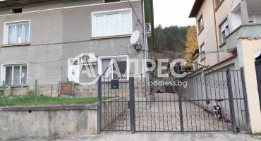 Къща/Вила, Троян, Център, 674247, Снимка 1