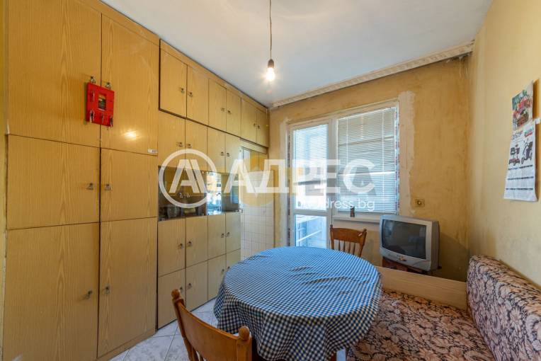 Тристаен апартамент, Варна, Левски, 680247, Снимка 3