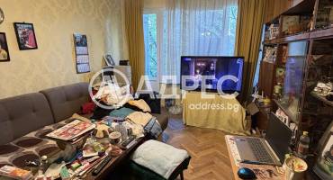 Двустаен апартамент, София, Гео Милев, 693247, Снимка 1