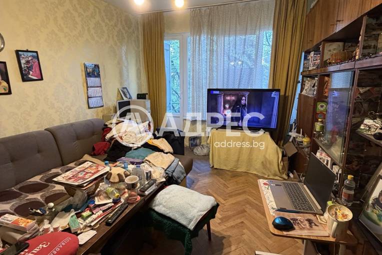 Двустаен апартамент, София, Гео Милев, 693247, Снимка 1