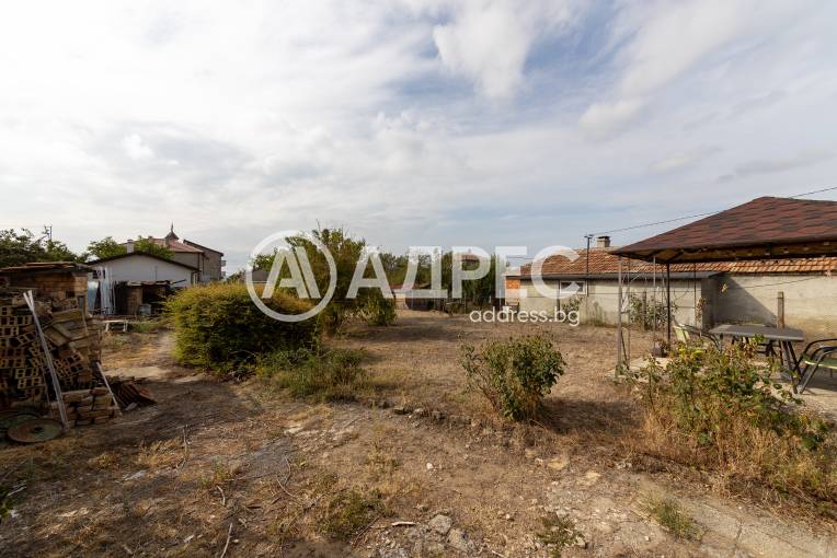 Къща/Вила, Аксаково, Надежда, 667248, Снимка 23