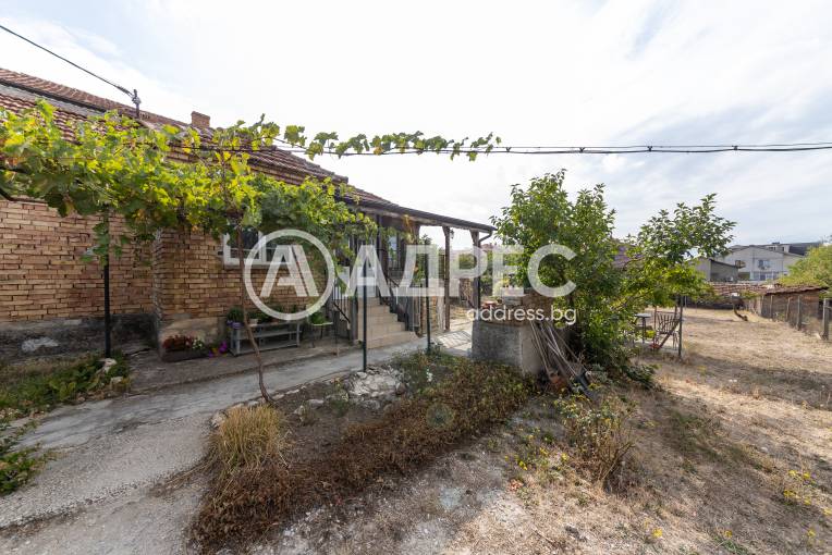 Къща/Вила, Аксаково, Надежда, 667248, Снимка 28