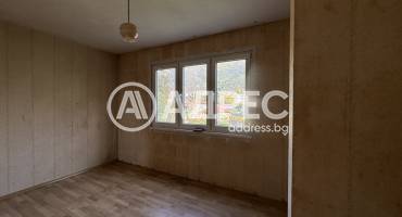 Тристаен апартамент, Карлово, 673248, Снимка 2