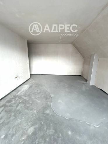 Двустаен апартамент, Велико Търново, Бузлуджа, 682248, Снимка 1