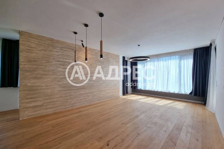 Тристаен апартамент, София, Изток, 703250, Снимка 2