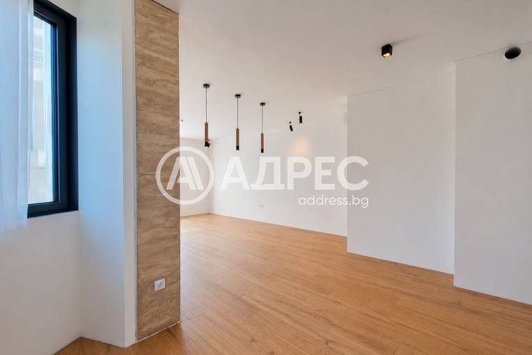 Тристаен апартамент, София, Изток, 703250, Снимка 3