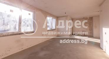 Тристаен апартамент, Варна, Колхозен пазар, 598251, Снимка 2