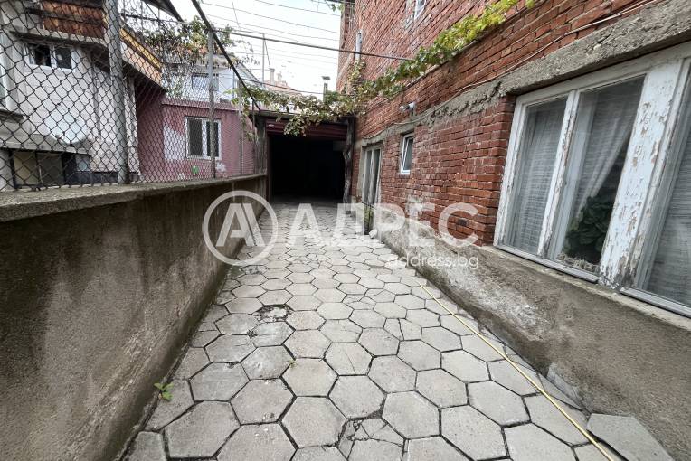 Етаж от къща, Сливен, Ново село, 654251, Снимка 11