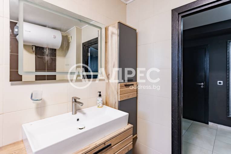 Тристаен апартамент, Варна, м-ст Свети Никола, 689252, Снимка 20