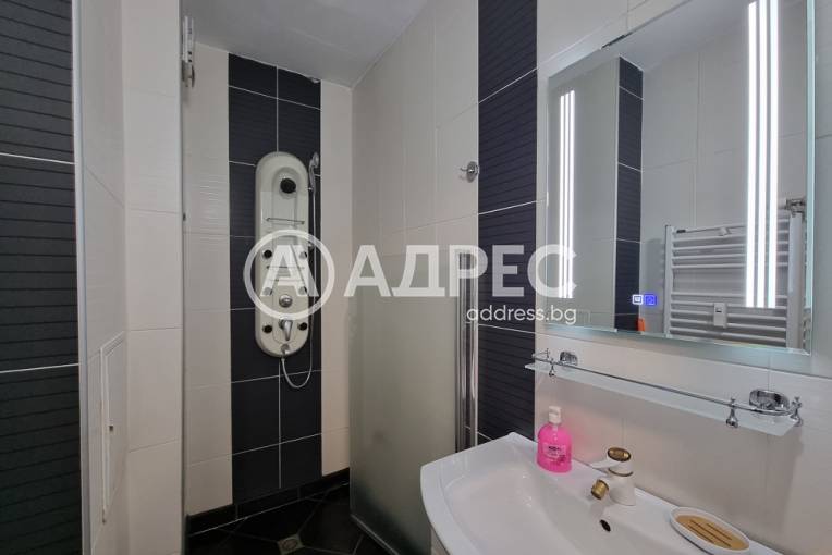 Тристаен апартамент, София, Гео Милев, 692252, Снимка 10