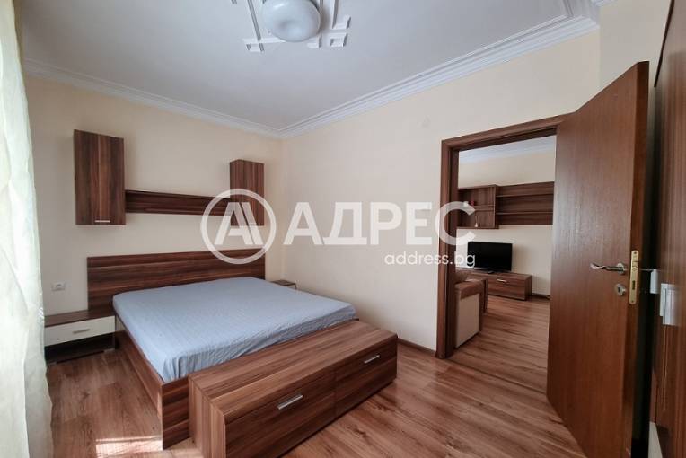 Тристаен апартамент, София, Гео Милев, 692252, Снимка 3