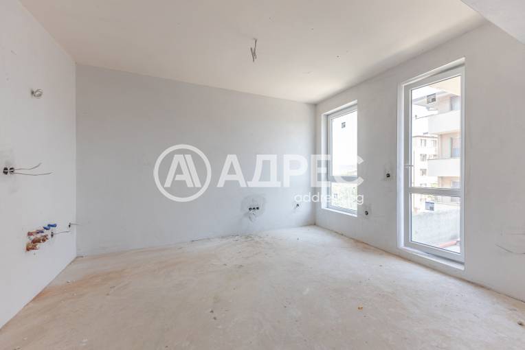 Тристаен апартамент, Варна, Аспарухово, 701252, Снимка 1