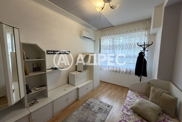 Двустаен апартамент, Варна, Цветен квартал, 684254, Снимка 2