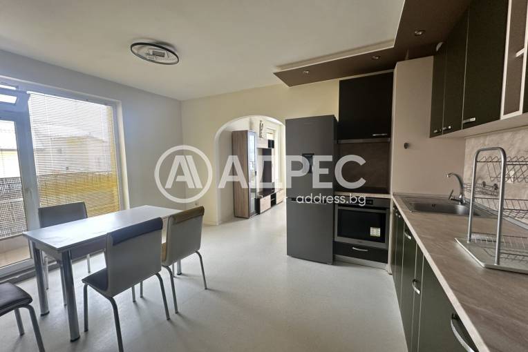 Тристаен апартамент, Нови хан, 685254, Снимка 1