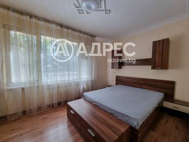 Тристаен апартамент, София, Гео Милев, 692256, Снимка 1