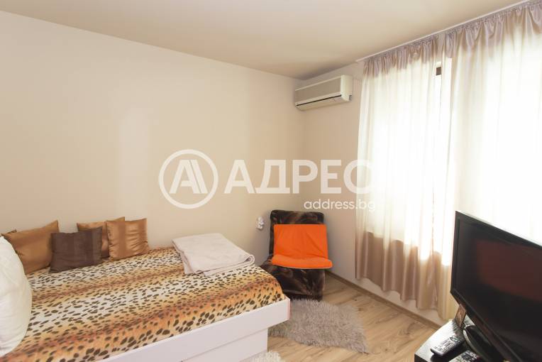 Тристаен апартамент, София, Лозенец, 675257, Снимка 13