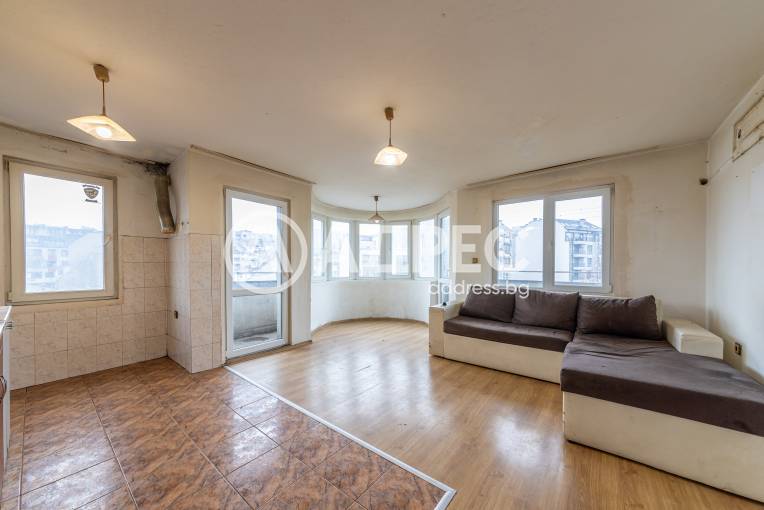 Двустаен апартамент, Варна, Колхозен пазар, 679257, Снимка 1