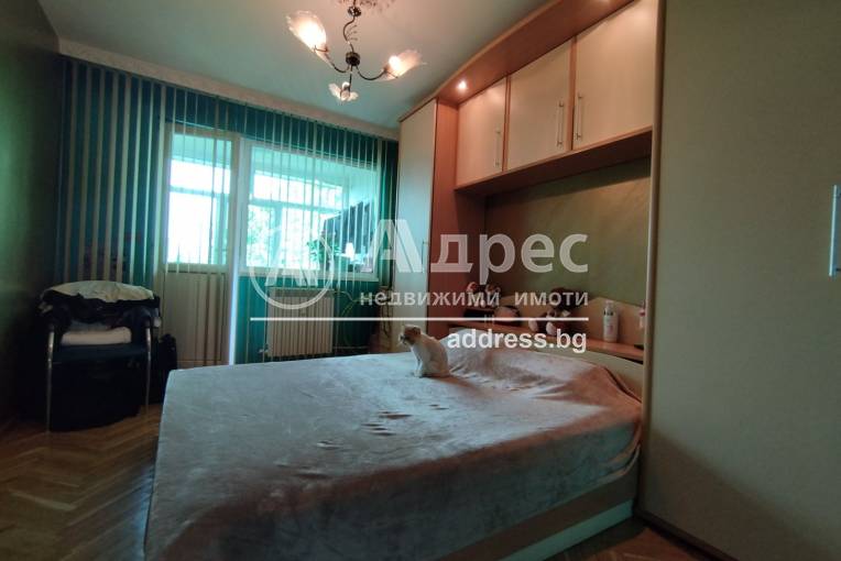 Тристаен апартамент, Плевен, Мара Денчева, 584258, Снимка 12