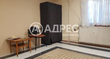 Двустаен апартамент, Плевен, Идеален център, 653258, Снимка 2