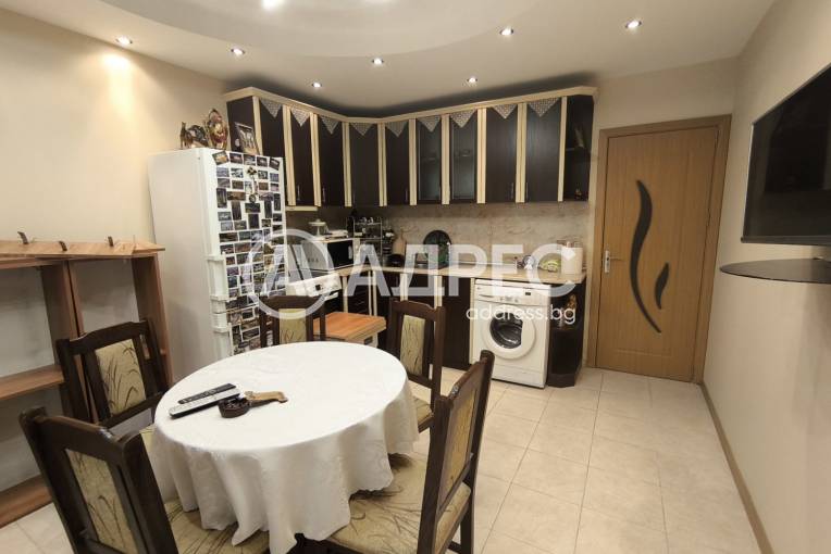 Тристаен апартамент, Разград, Орел, 675261, Снимка 4