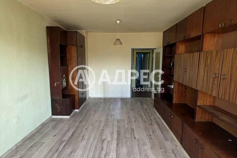 Двустаен апартамент, Добрич, Център, 689261, Снимка 1