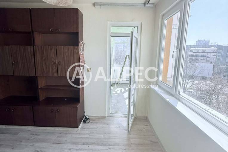 Двустаен апартамент, Добрич, Център, 689261, Снимка 2