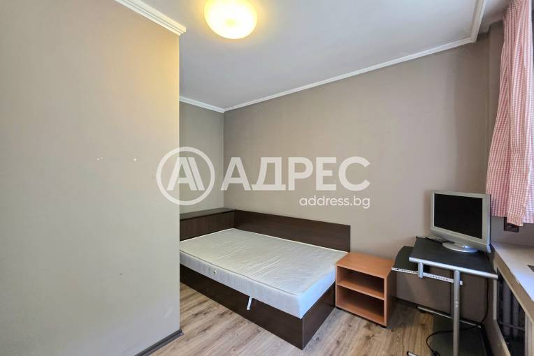 Многостаен апартамент, София, Лагера, 698261, Снимка 11