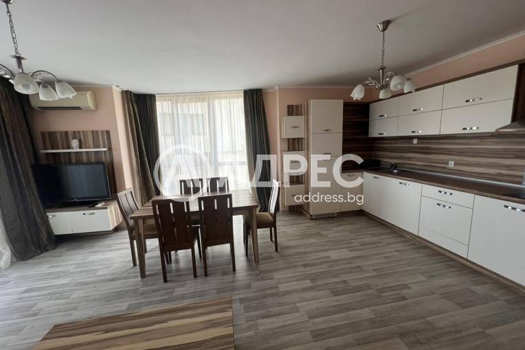 Тристаен апартамент, Шкорпиловци, 656262, Снимка 12