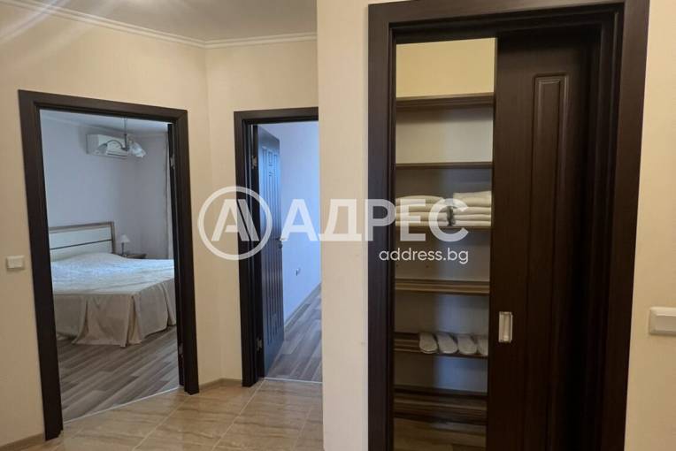 Тристаен апартамент, Шкорпиловци, 656262, Снимка 13